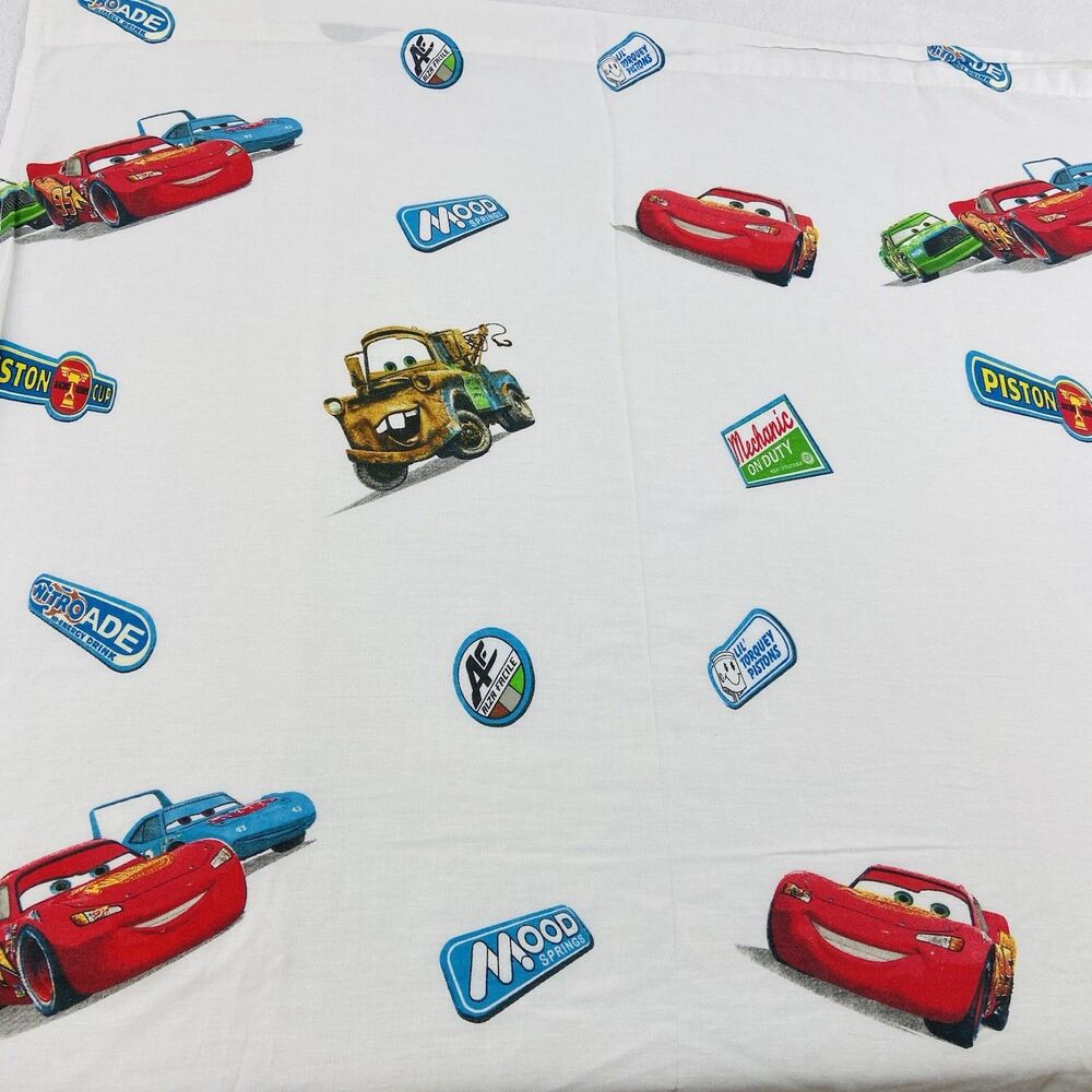 Walt Disney Pixar Cars White Twin Size  Flat Sheet McQueen Mater 2009